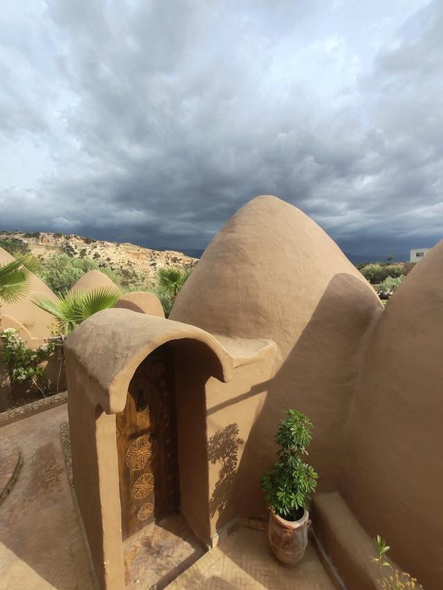 Béni Mellal-Khénifra is indeed a region full of new experiences, blending natural beauty, cultural richness, and traditional Moroccan life.
