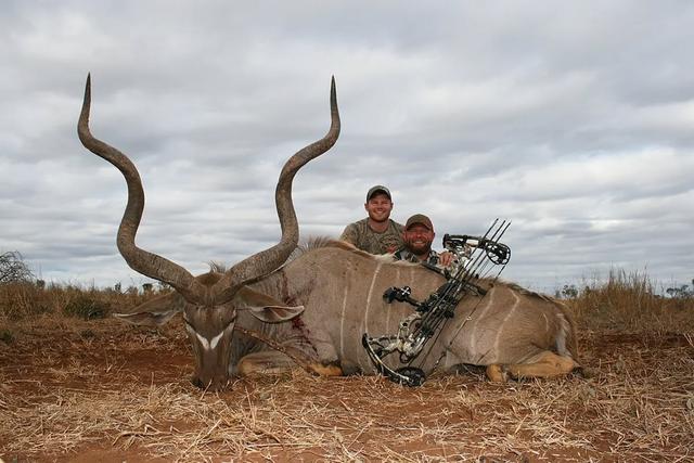 Hunting in the Kalahari: Geography, Hunting Characteristics, and Trophy Quality in South Africa’s Red Desert Wilderness