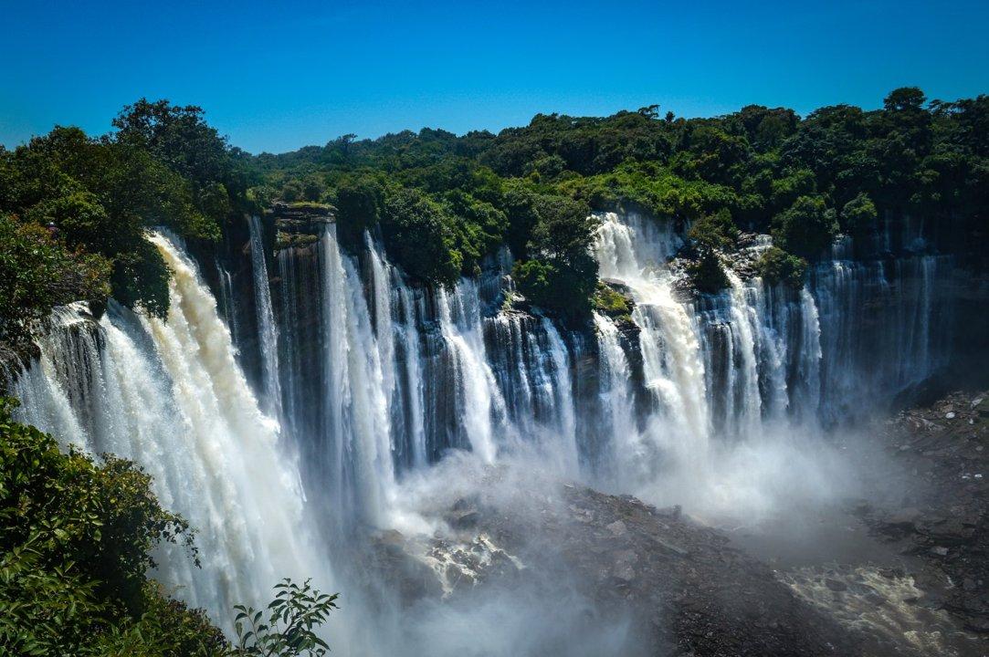 Hunting in the Zaire Region of Angola: Game Species, Types of Hunting, Landscapes, Seasons, Clubs and Local Laws