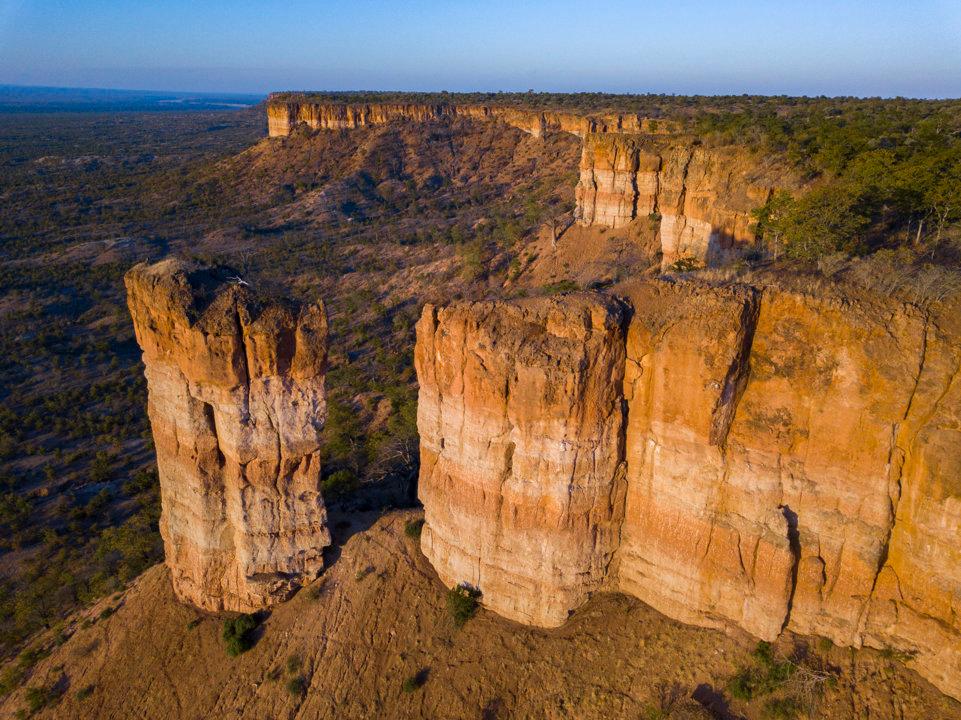Hunting in Gonarezhou National Park, Zimbabwe: A Glimpse into Seasons, Legislation and Regional Traditions