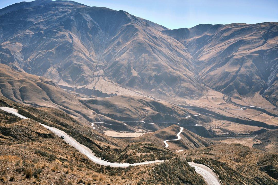 Caza en Antártida Argentina: geografía, tipos de caza, asociaciones de cazadores, legislación de caza y tradiciones