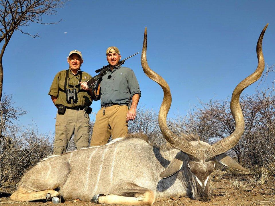 Hunting in the Hardap Region of Namibia: Seasons for hunting, kinds of hunting, nature, hunters, regulations, hunting communities, traditions, interesting facts 