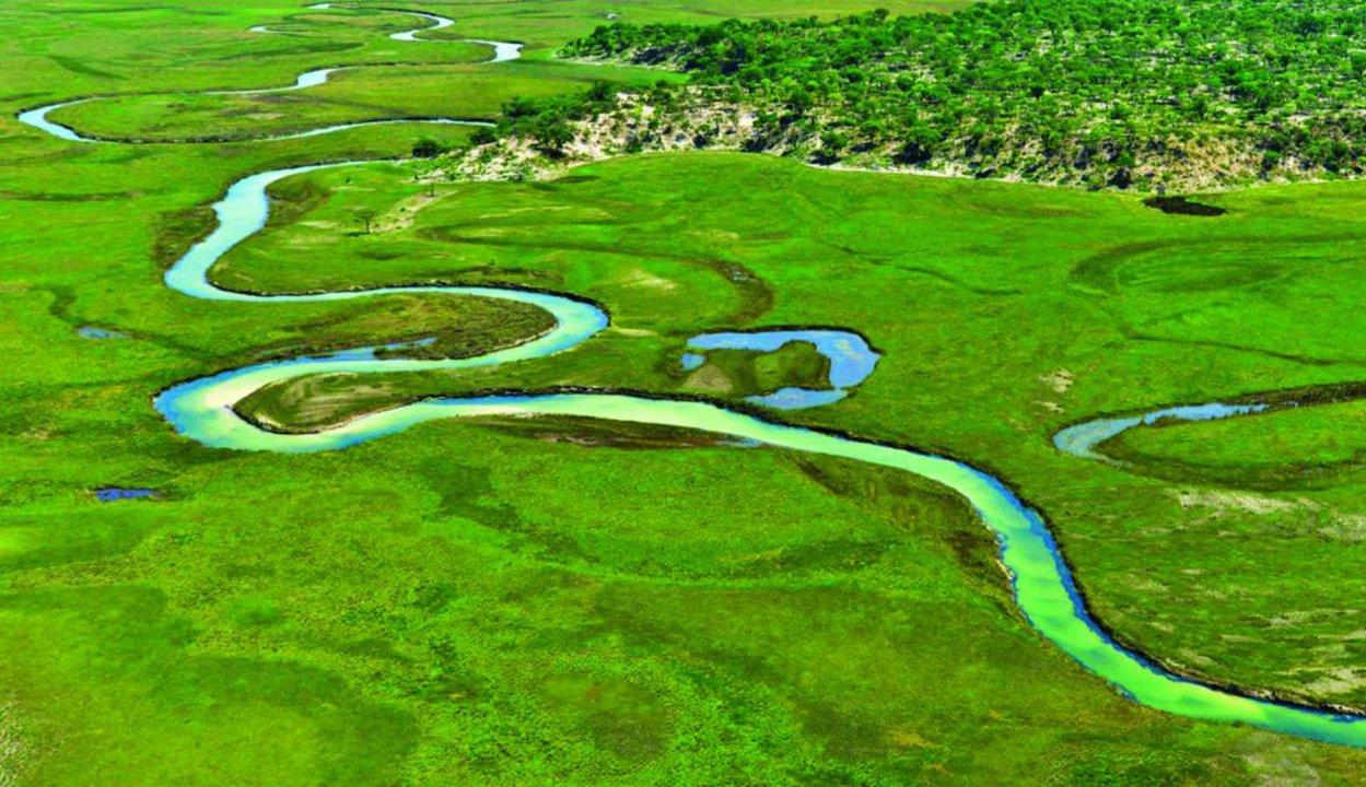 Hunting Adventures in Cuanza Norte (Angola): Landscape, Wildlife, Hunting Methods, Traditions, Associations and Cultural Insights