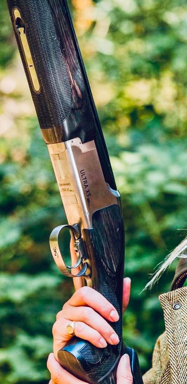 Browning Ultra XS Black Laminate 30” Review — Limited <strong>Edition</strong> Clay & Hunting Shotgun Worth Owning.
