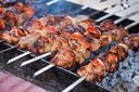 Маринады для шашлыка :
Мясо сома в винном маринаде.
Ингредиенты :
- Филе сома
- Лук репчатый 2 шт.
- Красный болгарский перец 2 шт
- Яблочный уксус 100 гр.
- Белое вино 200 гр.
-Соль.

Приготовление ни чего сложного просто смешиваем эти ингредиенты ставим на 20 - 30 минут маринования , и всё жарим до золотистой корочки. Так же можно поливать мясо газировкой размешенной с вином (Вина надо добавить совсем чуть чуть, примерно так что бы осталось небольшое послевкусие).
Пивной или квасной маринад.
Ингредиенты :
На 1 кг мяса вам потребуется
- 1,5 литра пива
- соль и перец ( по вкусу )

В общем рецепт не сложный, пиво рекомендуется покупать не бутылочное , а живое или разливное. Вместо пива подойдет квас. Мариновать мясо следует примерно два часа.

Куриное мясо в горчичном маринаде.
Ингредиенты:
Примерно на 0.5 кг. мяса.
- 1.5 столовых ложки горчицы
- 1 столовая ложка майонеза
- 1 столовая ложка сметаны
- 1 чайная ложка специй ( паприка , карри, чеснок )
- соль ( по вкусу).

Замешиваем маринад ставим настаиваться примерно на один час.

Куриное мясо в соусе терияки.

Ингредиенты :
Примерно на 1 кг мяса.
- 3 столовые ложки соуса терияки
- 2 зубчика чеснока
- 2-3 веточки розмарина
- 1 столовую ложку соевого соуса
- Соль и перец по вкусу.

В этом маринаде рекомендуется оставлять мясо не менее одного часа.

Медово-луковый маринад для свинины..
Ингредиенты:
Примерно на 2 кг мяса.
- 100 гр меда
- 3 столовых ложки французской горчицы
- 0.5 кг лука
- Смесь перцев
- Тимьян
- Щепотка острой паприки
- Сок лимона ( примерно с половинки лимона)
- 50 мл оливкого масла.

В этом маринаде надо оставлять мясо примерно на 12 часов , а лучше на ночь.

Приятного аппетита