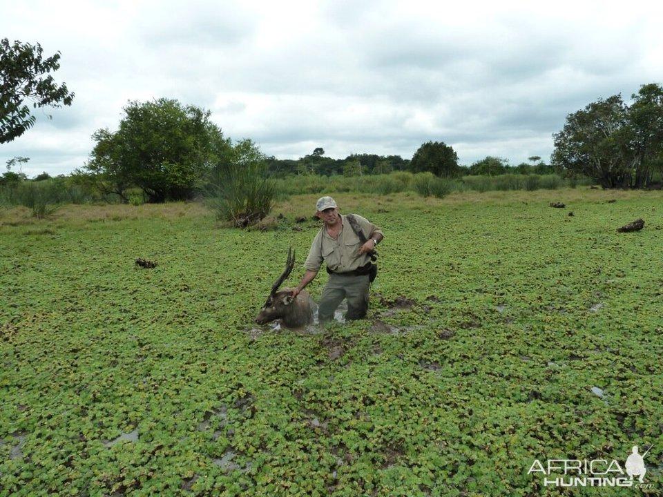 Hunting in Ogooué-Ivindo, Gabon: Geography and Hunting Seasons, Laws and Legislation, Hunting Communities in Gabon