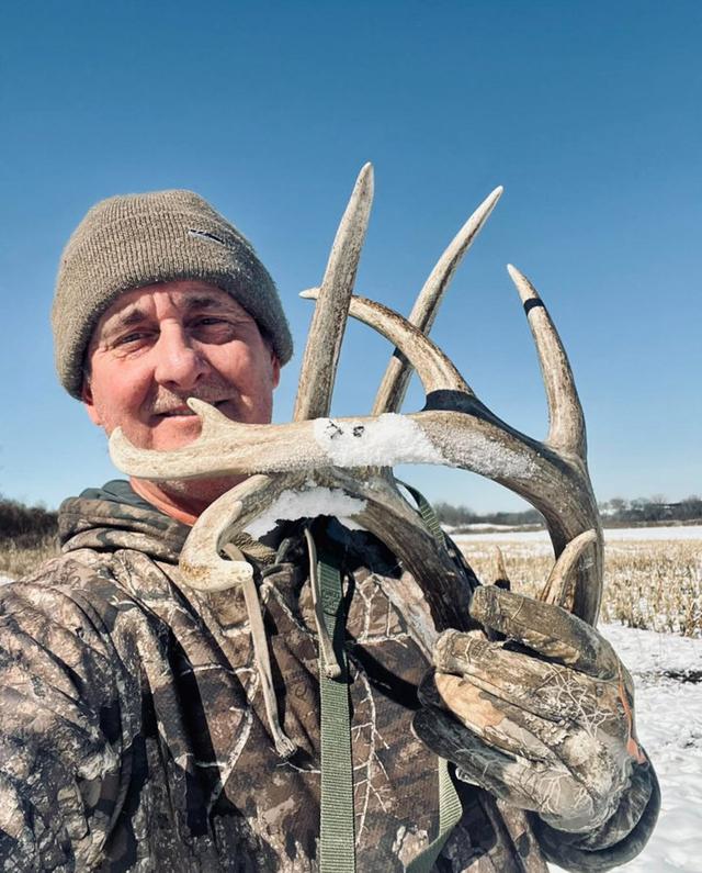 Don & Kandi Kisky — Icons of white-tailed deer hunting in Iowa: trophies, strategy, and family philosophy