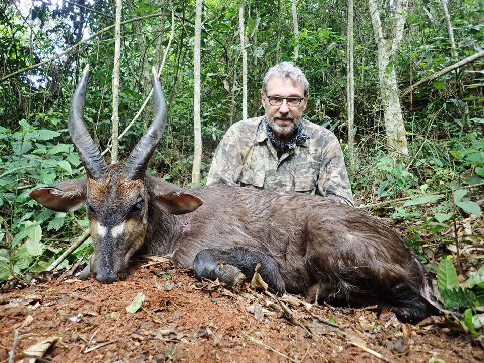 Hunting in Maniema: Regional Landscapes, Traditional Hunting Roles, and Wildlife Abundance