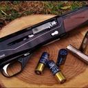 Puška HUGLU G12 Wooden 12/76, 710mm, 5 čokov je plinski polavtomat turške znamke Huglu. Zasnova pištole je podobna znanim italijanskim puškam Benelli, ki so se dobro izka