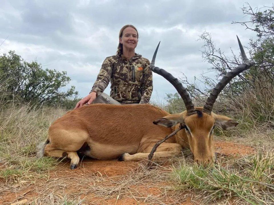 Hunting in the Pilanesberg Region: Geography, Game Diversity, and Ethical Safari Traditions Near South Africa’s Wildlife Heartland