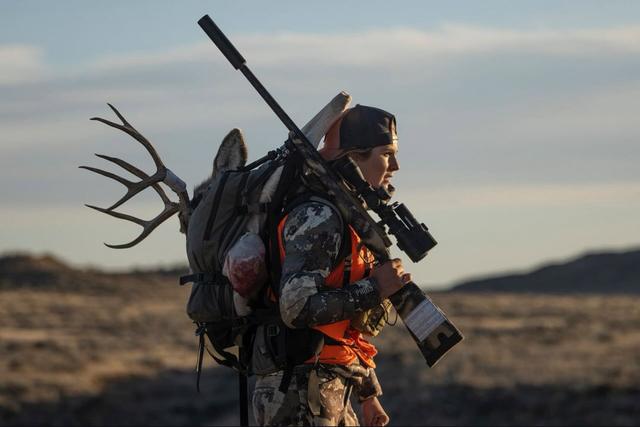 Kristy Lee Cook – Country Star Turned Hunting Influencer and Outdoor Blogger