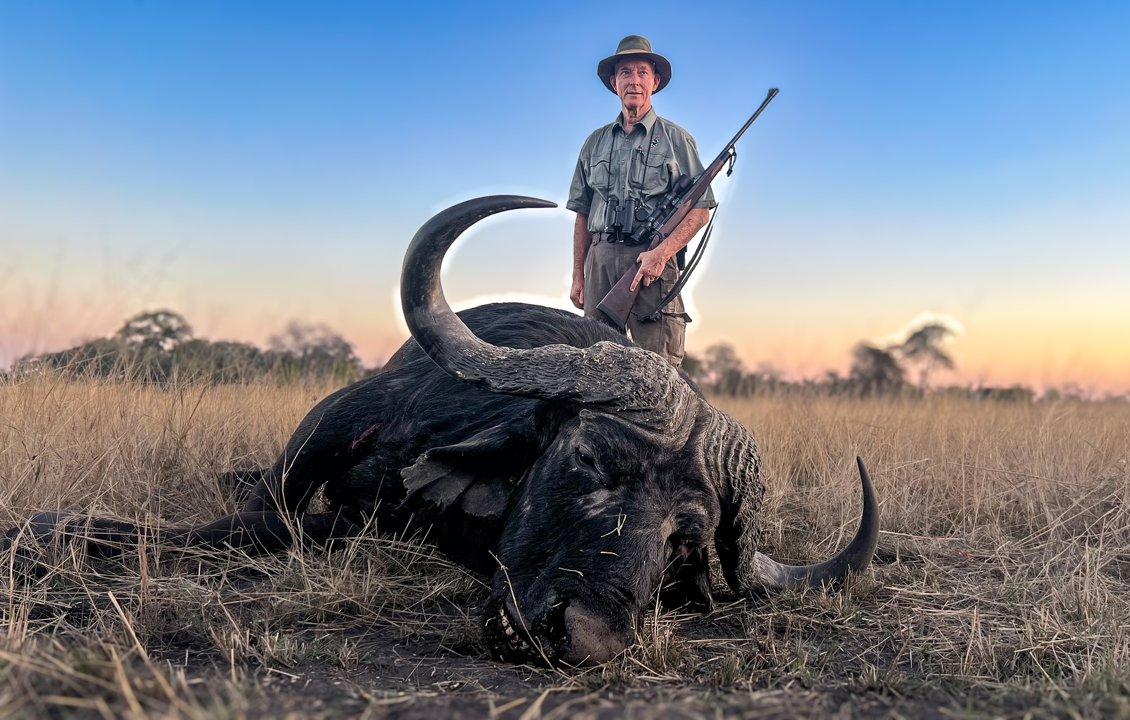 Hunting in Haut-Katanga: Natural Features, Hunter Participation, and Population 