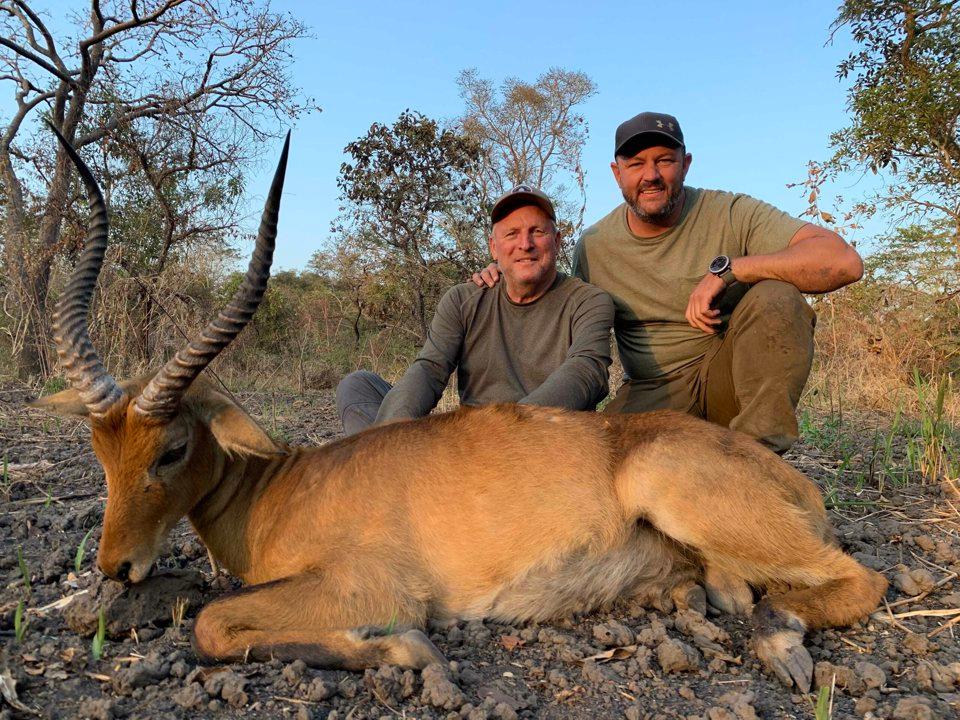 Hunting in Niari: Savannah and Forest Mix, Local Hunting Culture, and Diverse Game Species