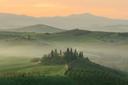 CACCIA IN TOSCANA: TRA COLLINE E FORESTE — GUIDA COMPLETA SU STAGIONI, NORMATIVE E TRADIZIONI

Caratteristiche geografiche e naturali della regione dal punto di vista ven