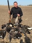 Hunters continue to close the spring season for feathers in Belarus🇧🇾

Yevgeny Golubev's team distinguished itself in the fields🪿

A great result - with a field🔥

✅Consultation and purchase of devices (https://t.me/PulsarGuruBot)👈